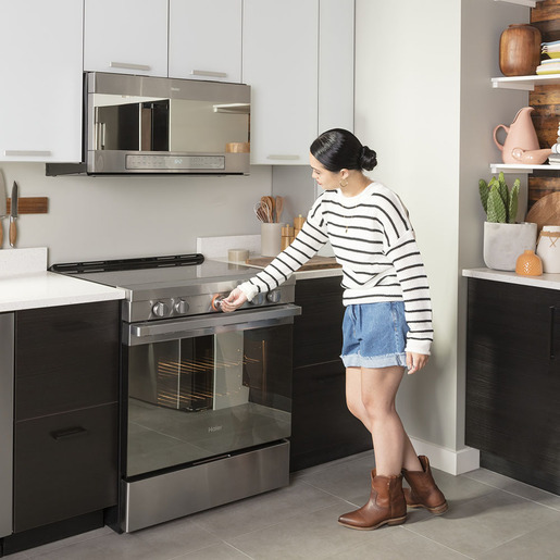 Estufa Eléctrica 240 V Vitrocerámica 30 pulgadas (76 cm) Stainless Steel Haier - QCSS740RNSS
